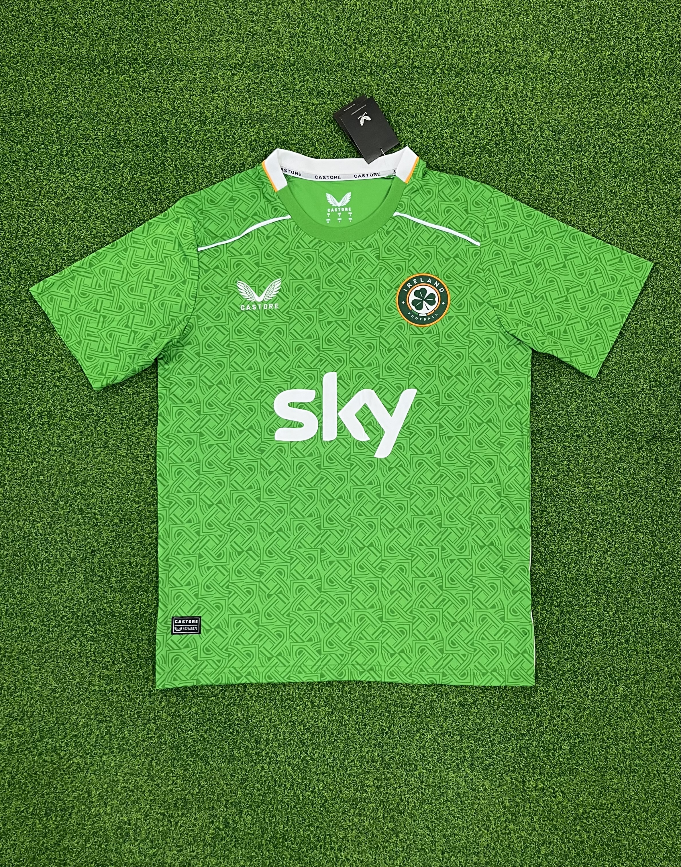 2425 Ireland home  jersey...Player embroidery version