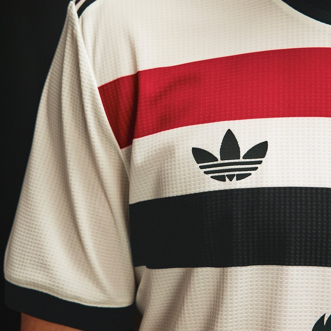 Manchester United 2024-25 Third Kit