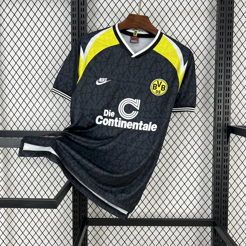Retro Dortmund 1995-96 Away Jersey