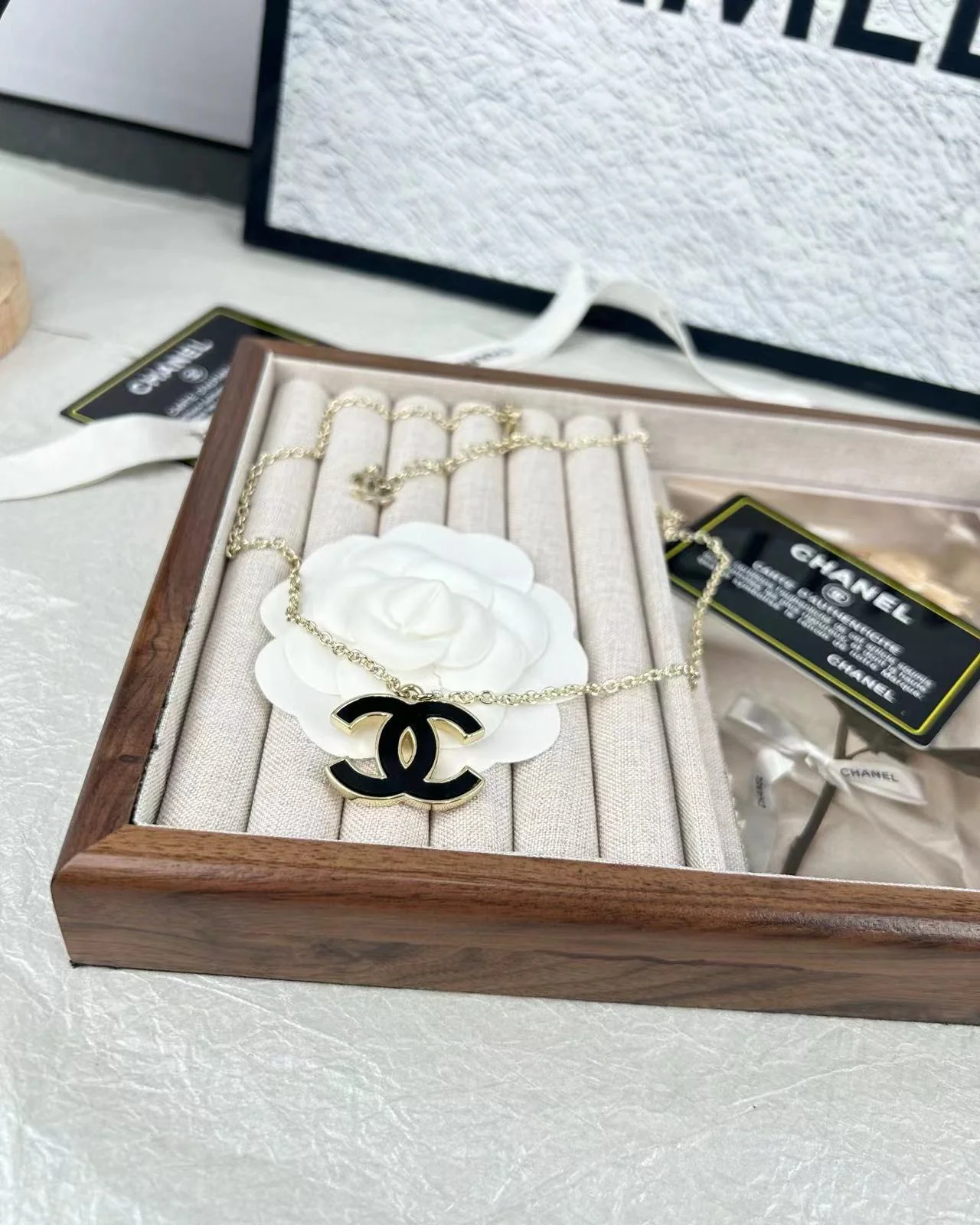 New Pearl Logo Necklace