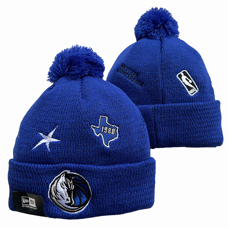 Dallas Mavericks Cuffed Knit Hat with Pom