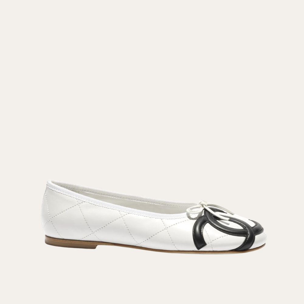 Chanel Coco Beach 2026 Ballerina White & Black