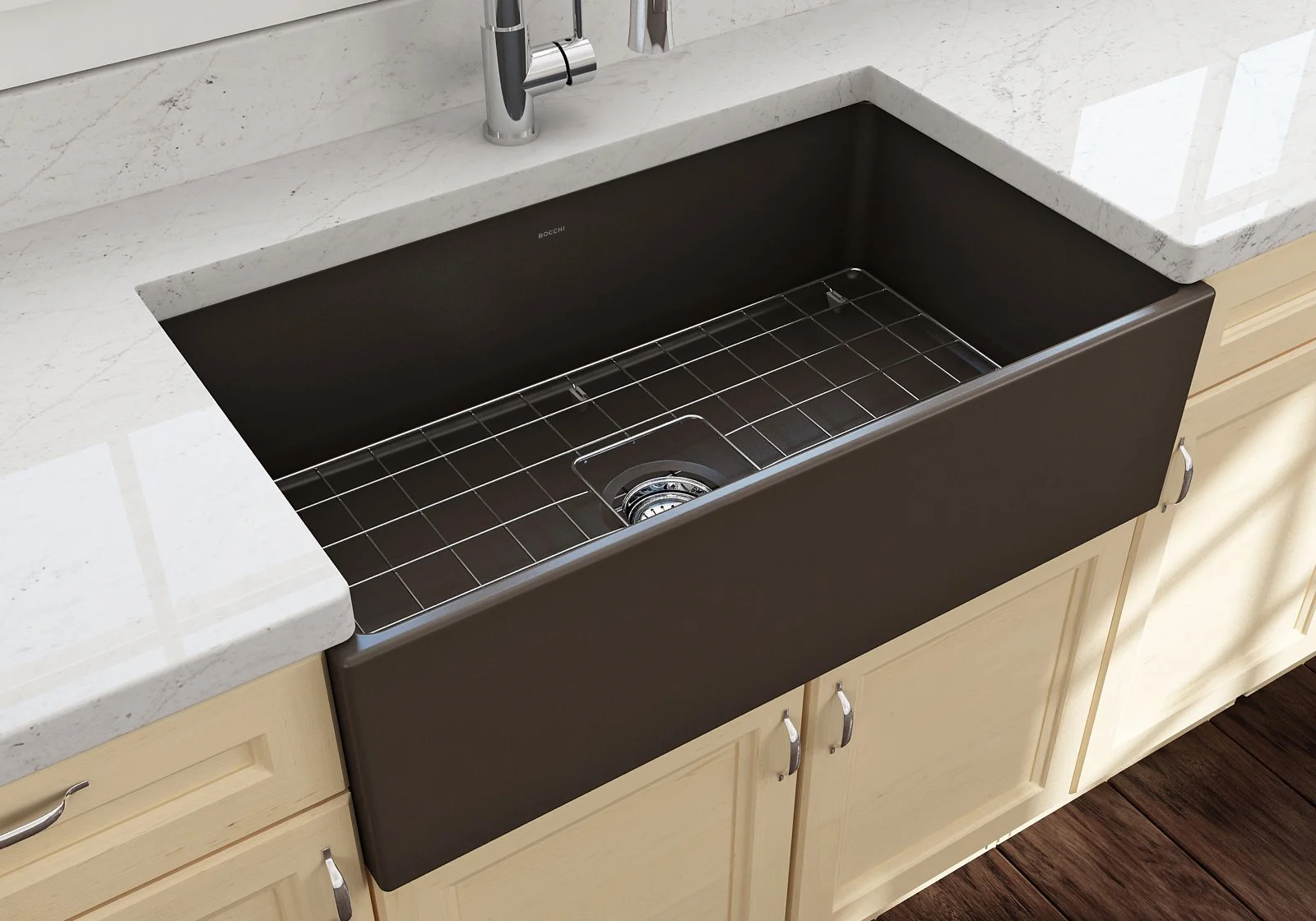 BOCCHI Contempo Apron Front Fireclay 33 in. Single Bowl Kitchen Sink with Protective Bottom Grid and Strainer in White