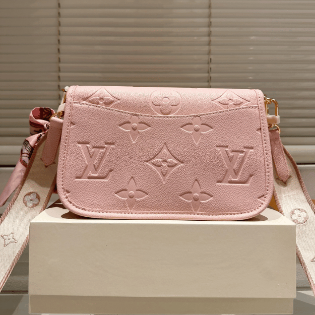 Louis Vuitton Diane Monogram  Pink 9.4 Inches M13231