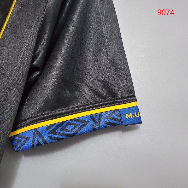 1993/94 Manchester United Away Retro Shirt - Fans Edition