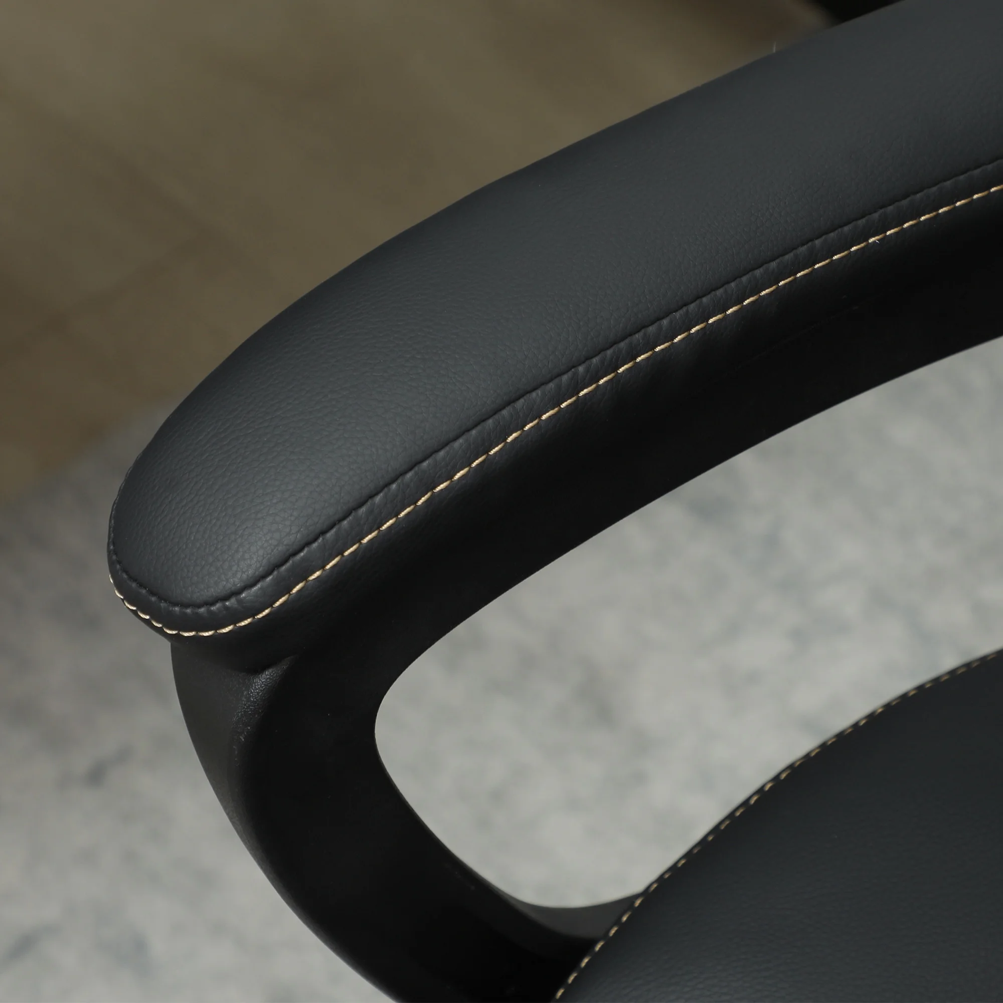 HOMCOM High Back Executive Office Chair, PU Leather Computer Desk Chair with Adjustable Height, Padded Armrests and Swivel Wheels, Black