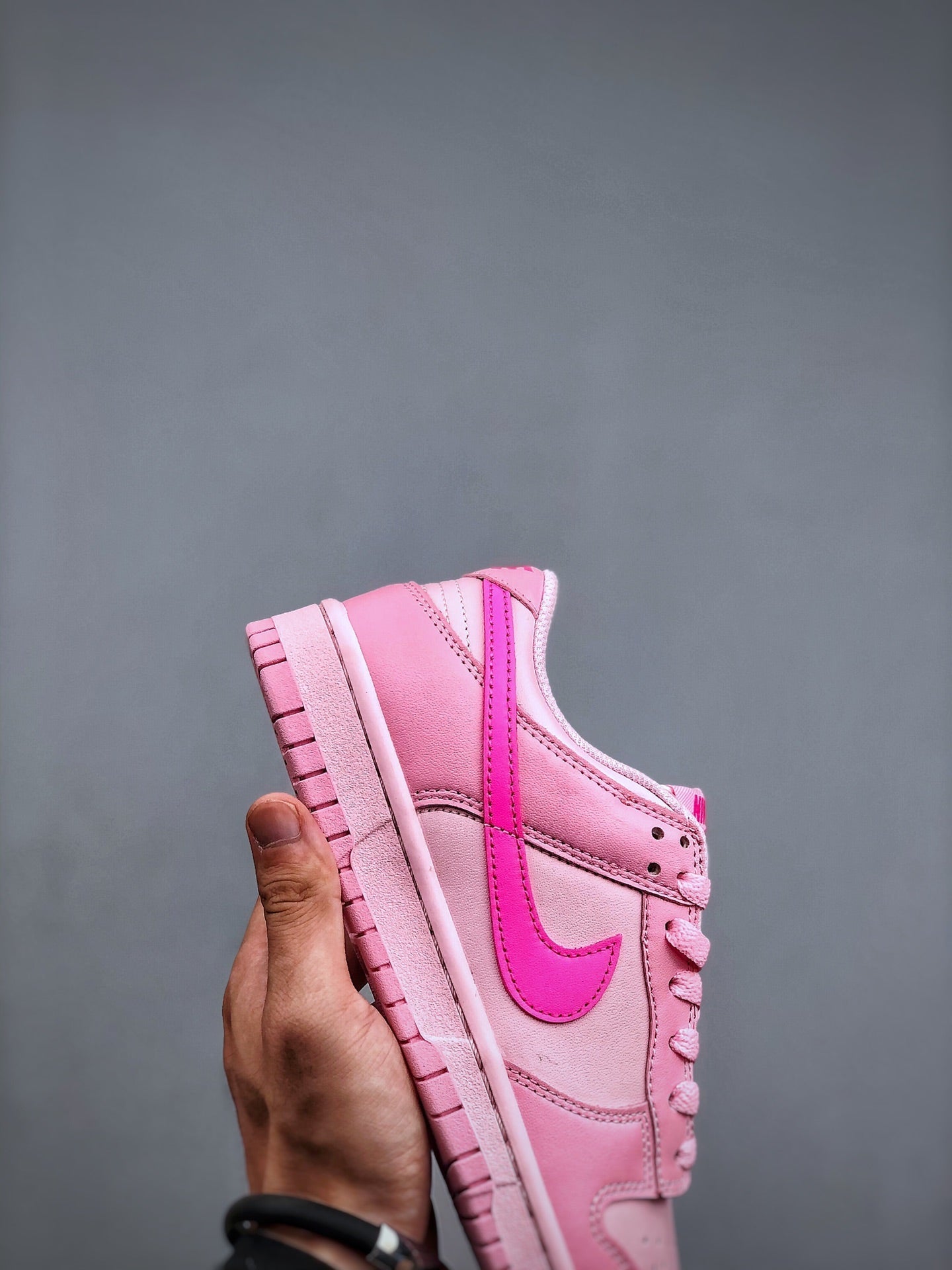 Dunk Low Triple Pink