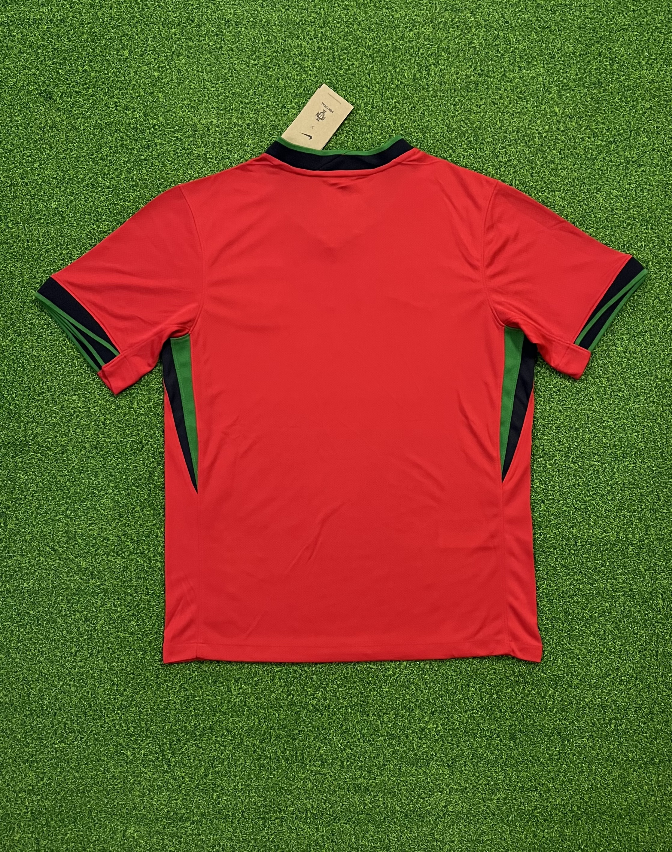 2425 Portugal home  jersey...Player embroidery version