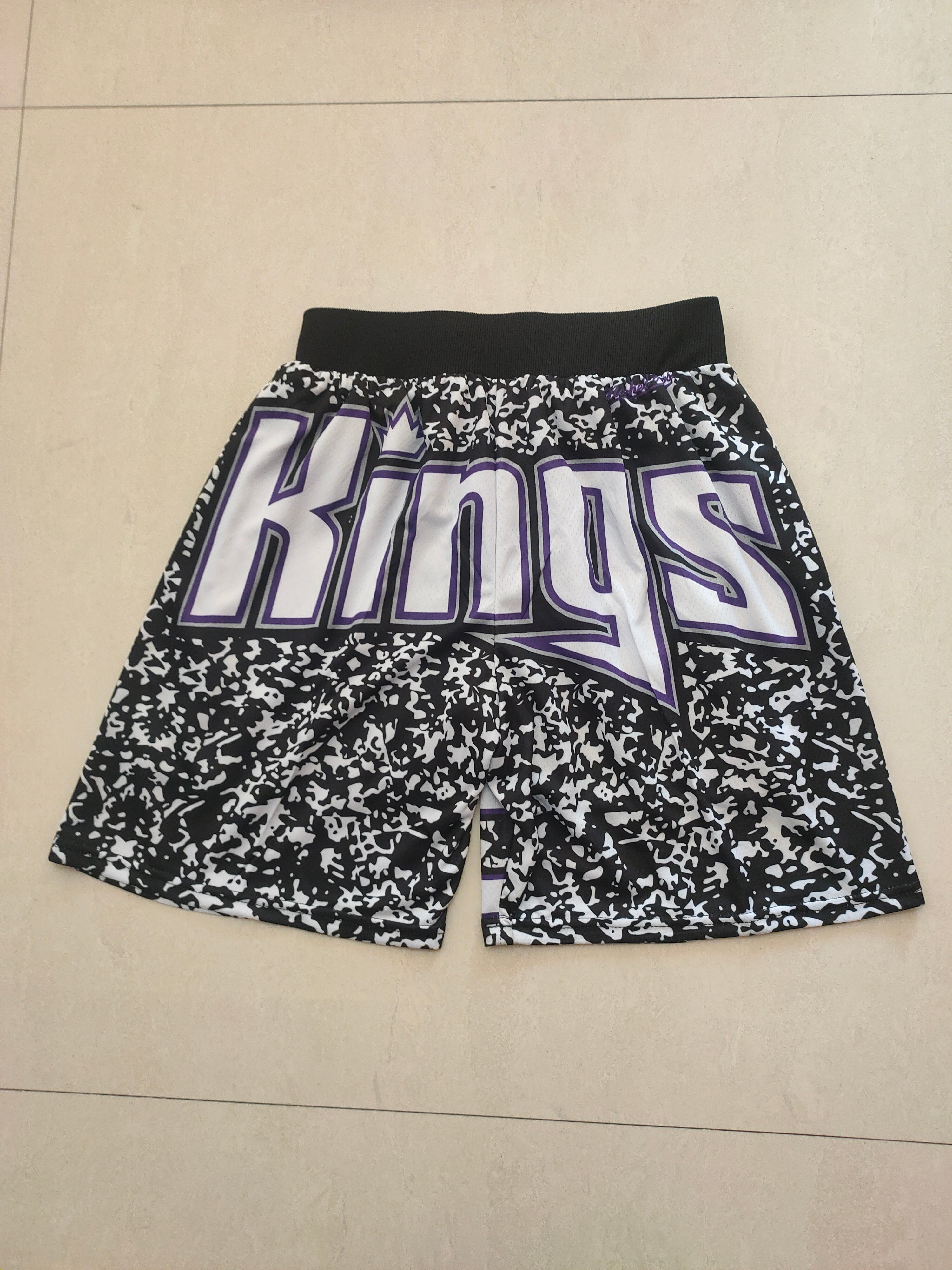 Sacramento Kings MitchellNessMN large team logo sweatpants