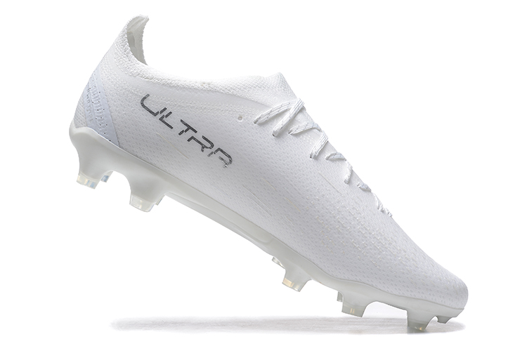 Ultra Ultimate FG Football Shoes