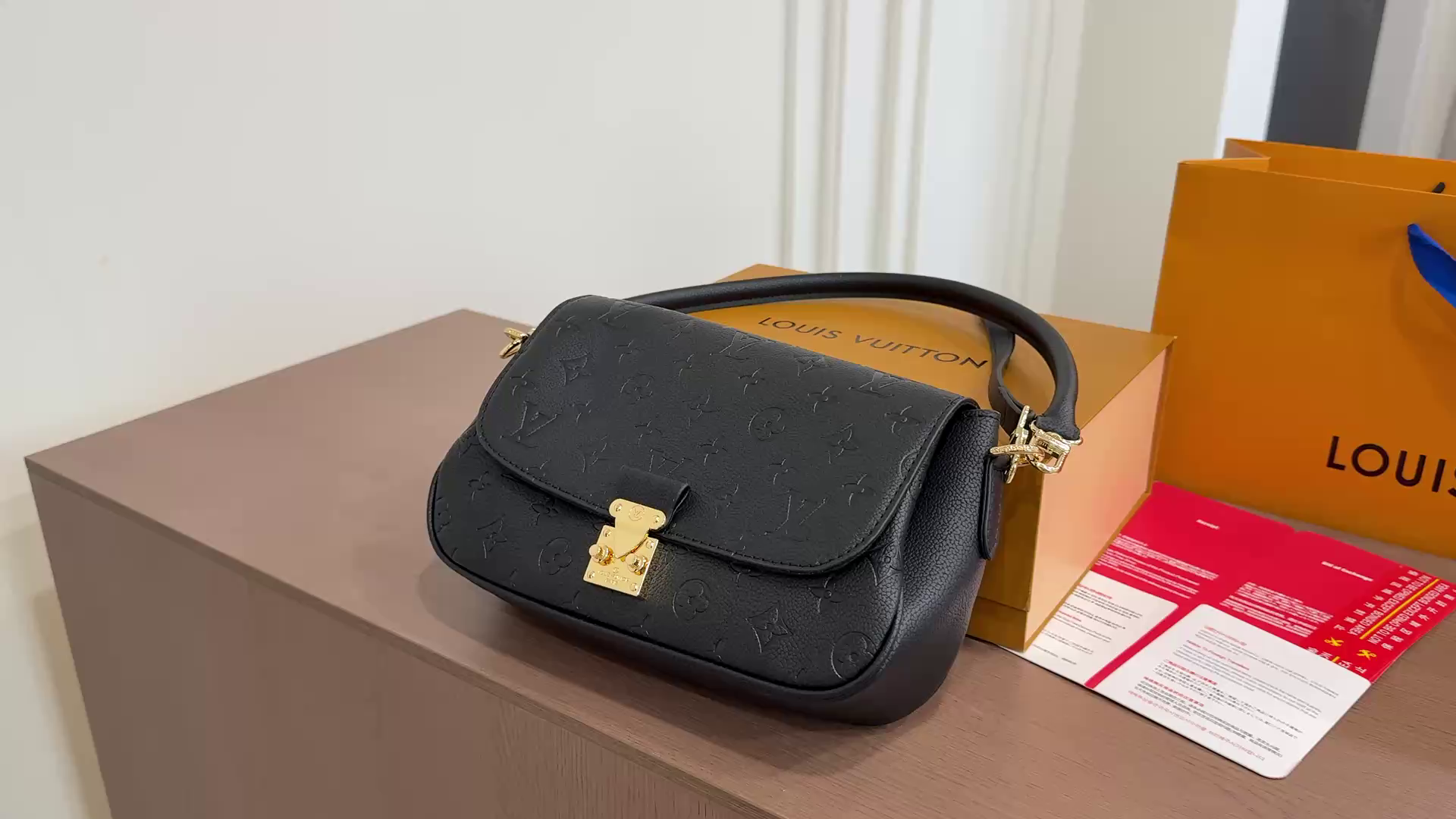 LV Monogram Pochette Métis Shoulder Bag
