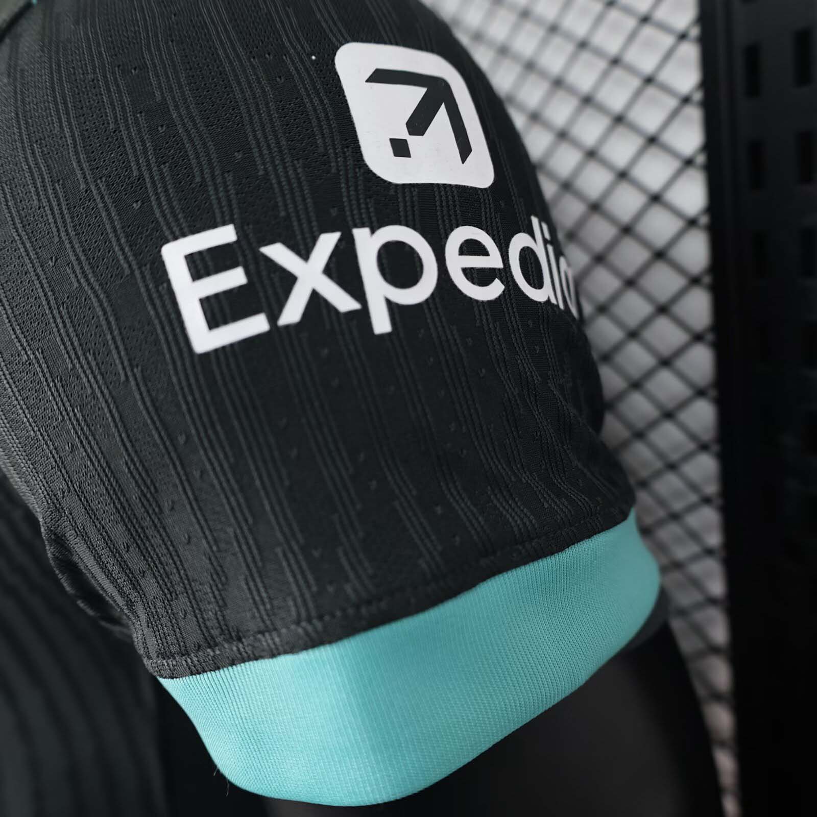 2024/25 Liverpool Away Shirt - Player Edition