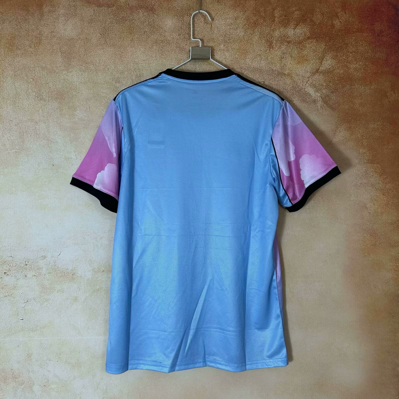 2025-26 Liverpool FC Summer Pink Special Edition - Jersey - Fan Edition