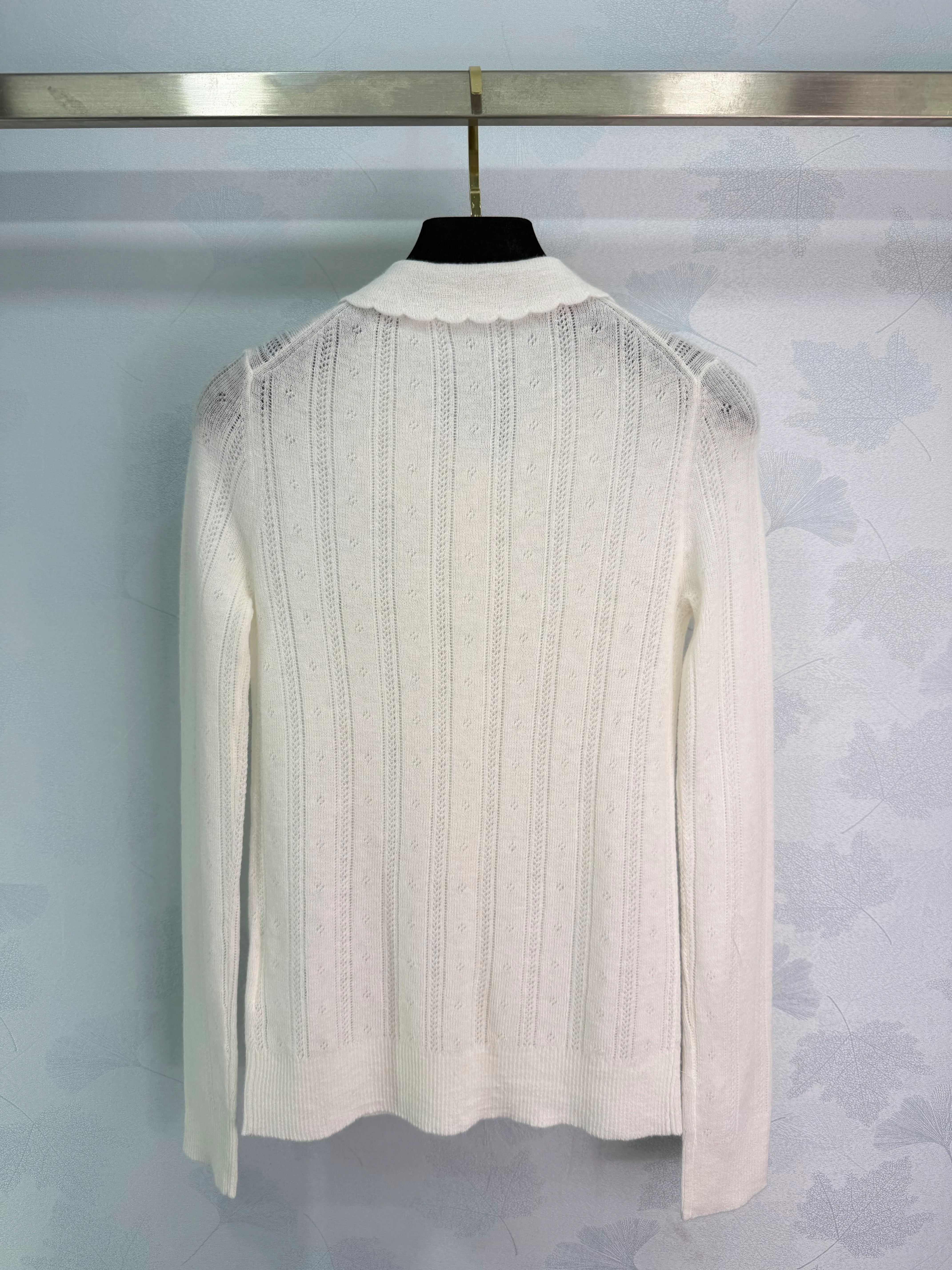 26NEW off-white knitted cardigan