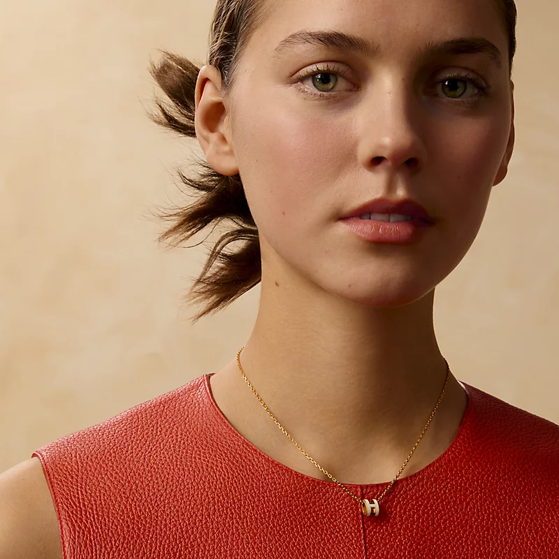 Mini Pop H Necklace