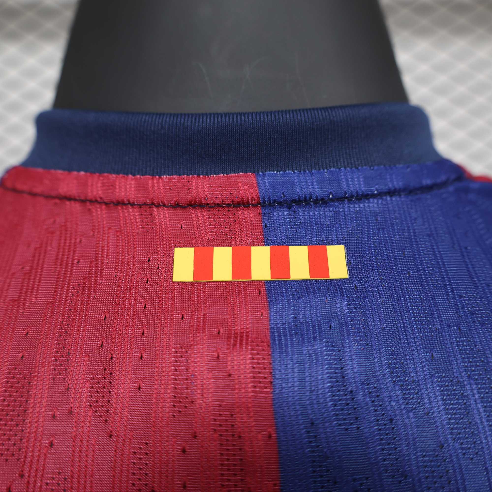 2024/2025  PlayerVersion Barcelona Cool Play Football Shirt 1:1 Thai Qualiy