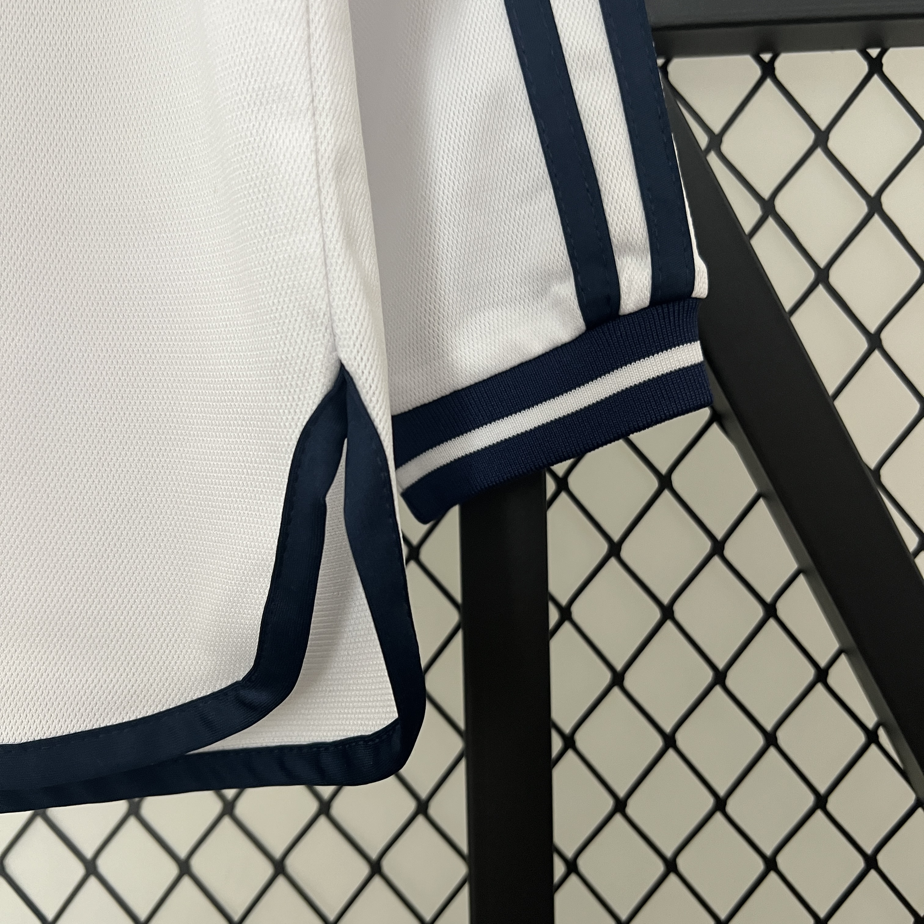 2000/01 Real Madrid Home Retro Long Sleeve Jersey