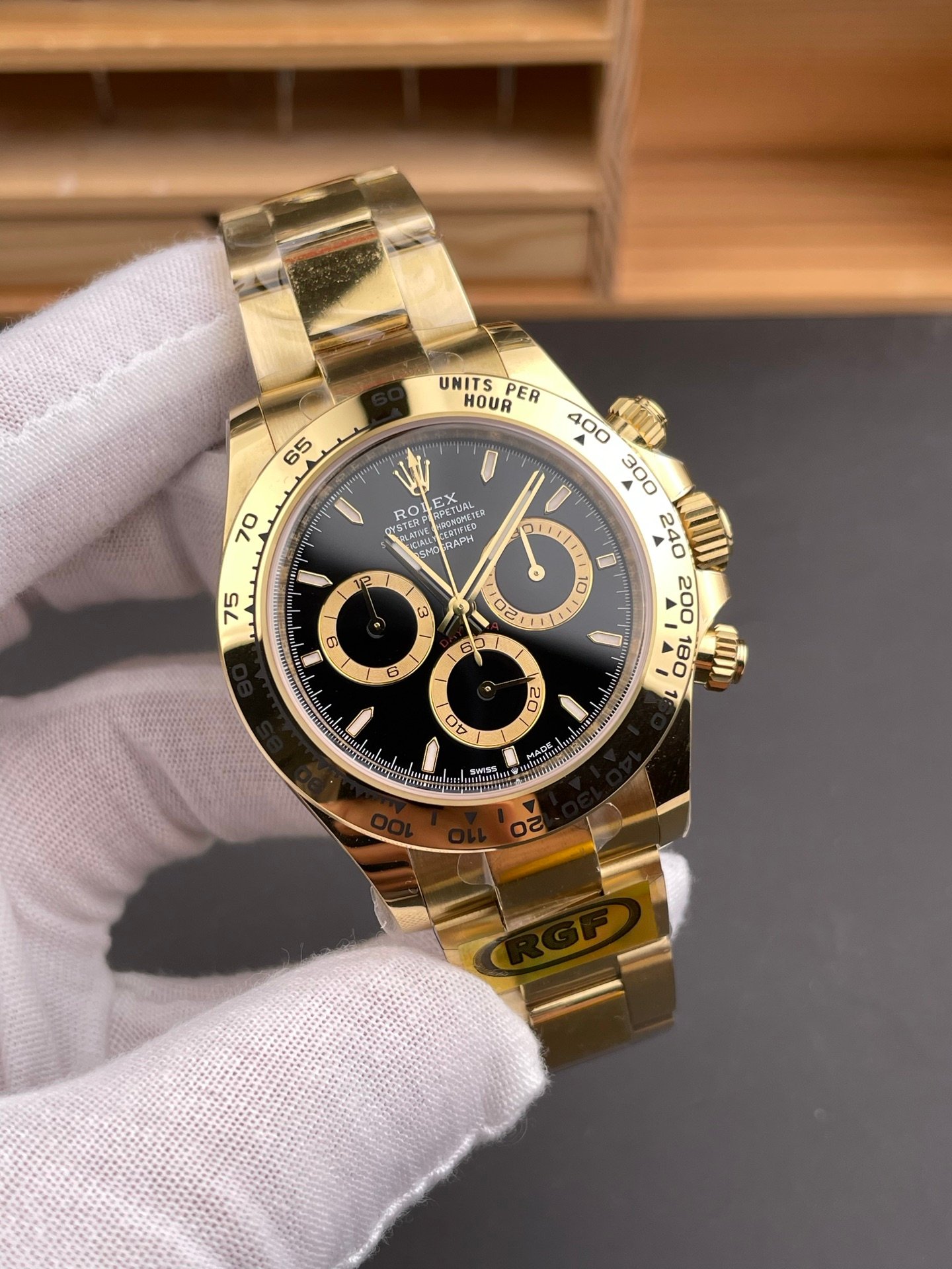 Rolex Daytona Black Gold Full Gold