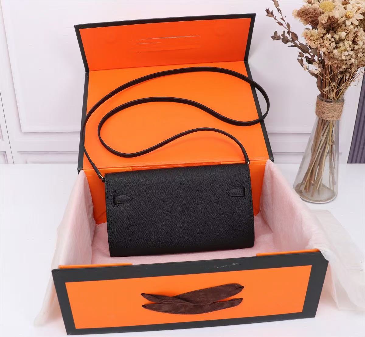 Hermes Kelly Wallet black Epsom Gold