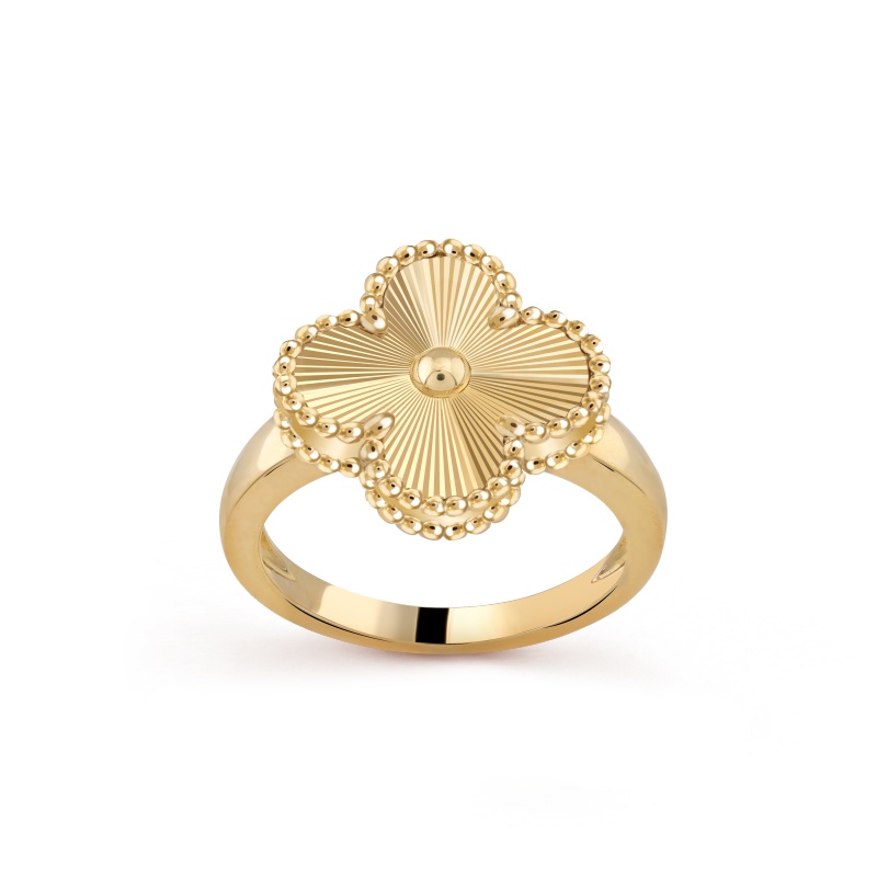 Vintage Alhambra ring