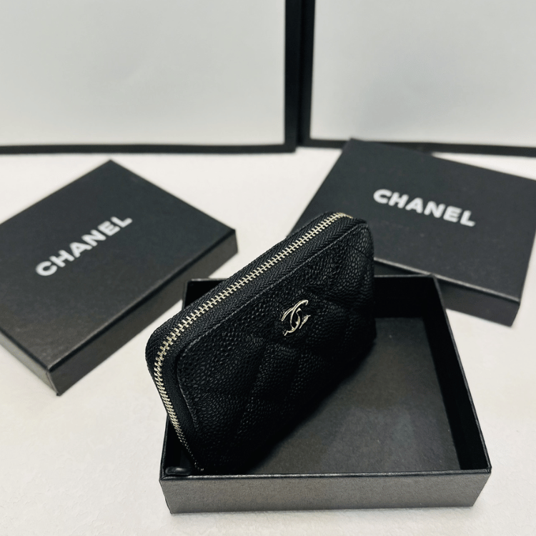 Chanel Zipped Coin Purse Black Gold Hardware 3.5 Inches