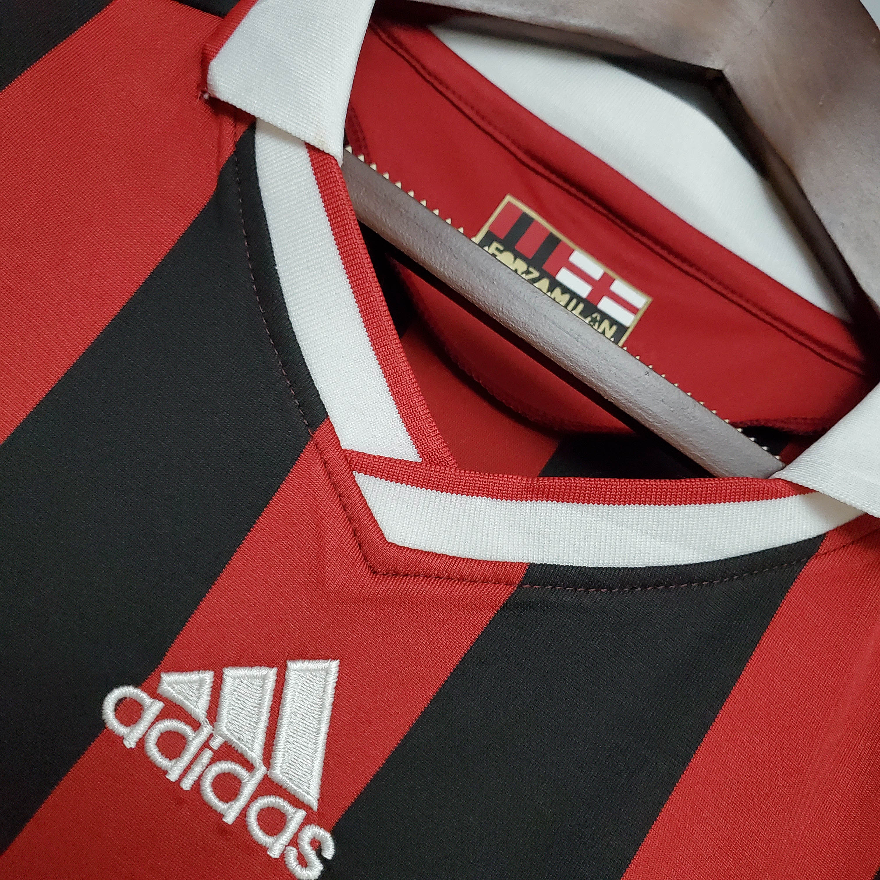 2009/2010 Retro AC Milan Home Football Shirt 1:1 Thai Quality - Fans Edition