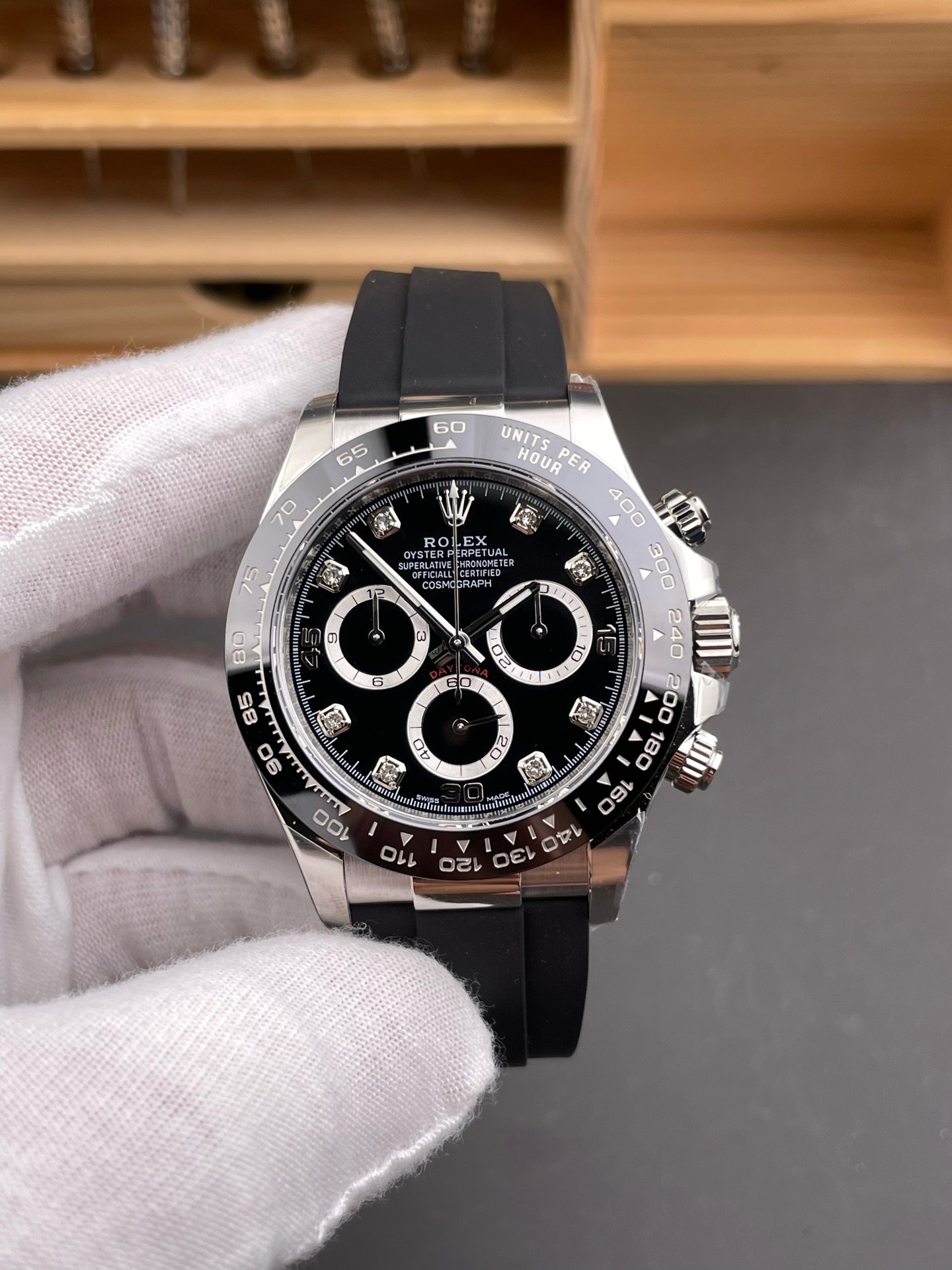 Rolex Daytona White Gold Black Rubber