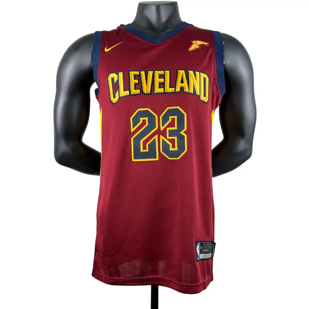 Embroidery Cavaliers Burgundy No. 23 James