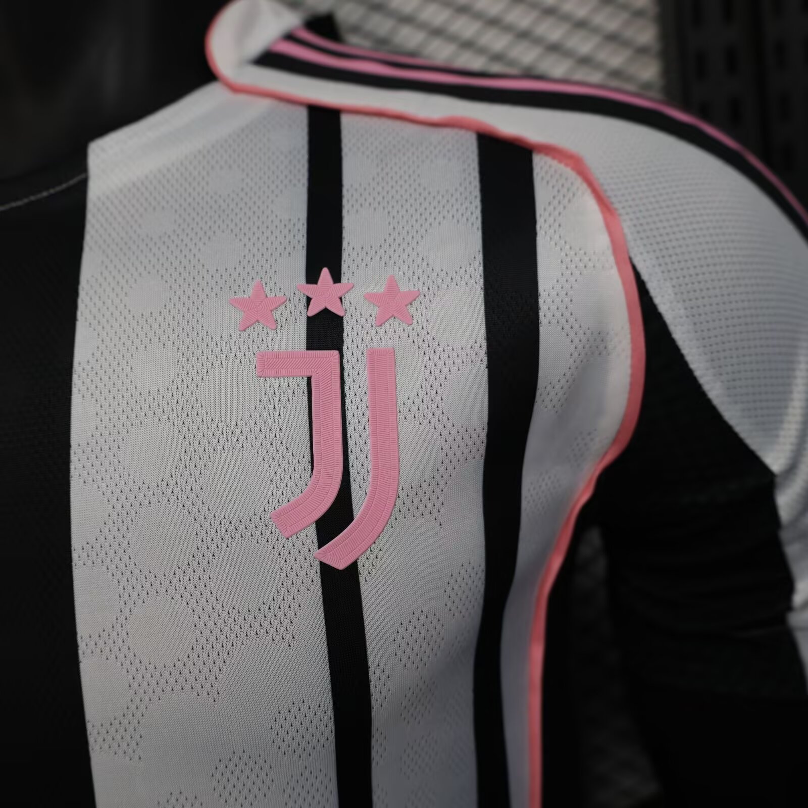 2025/2026 Player Version Juventus Home Football Shirt 1:1 Thai Quality