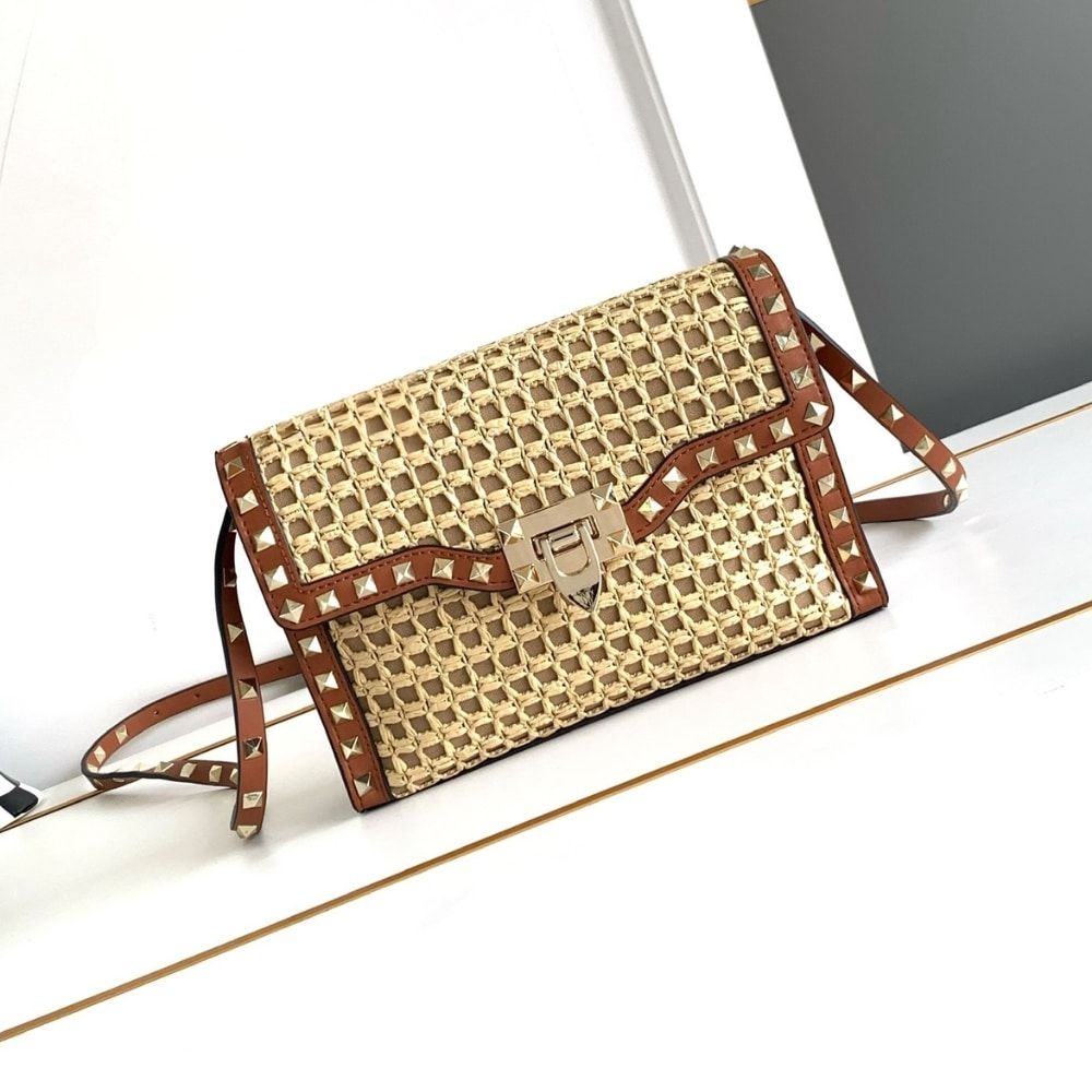 Valentino Garavani Rockstud Small Raffia Shoulder Bag Natural 8.9 Inches