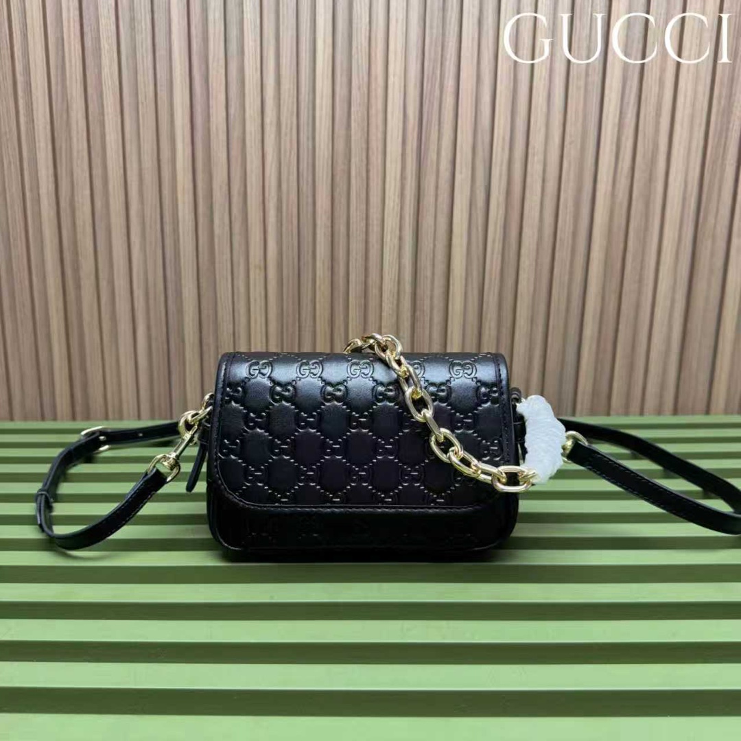 Gucci Embossed Arabella Flap Bag