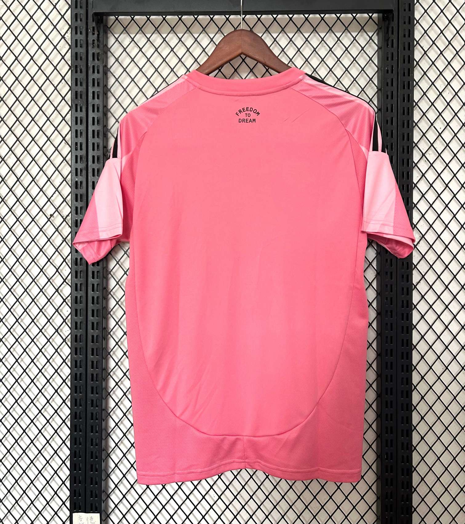 2025/2026 Miami Home Football Shirt 1:1 Thai Quality