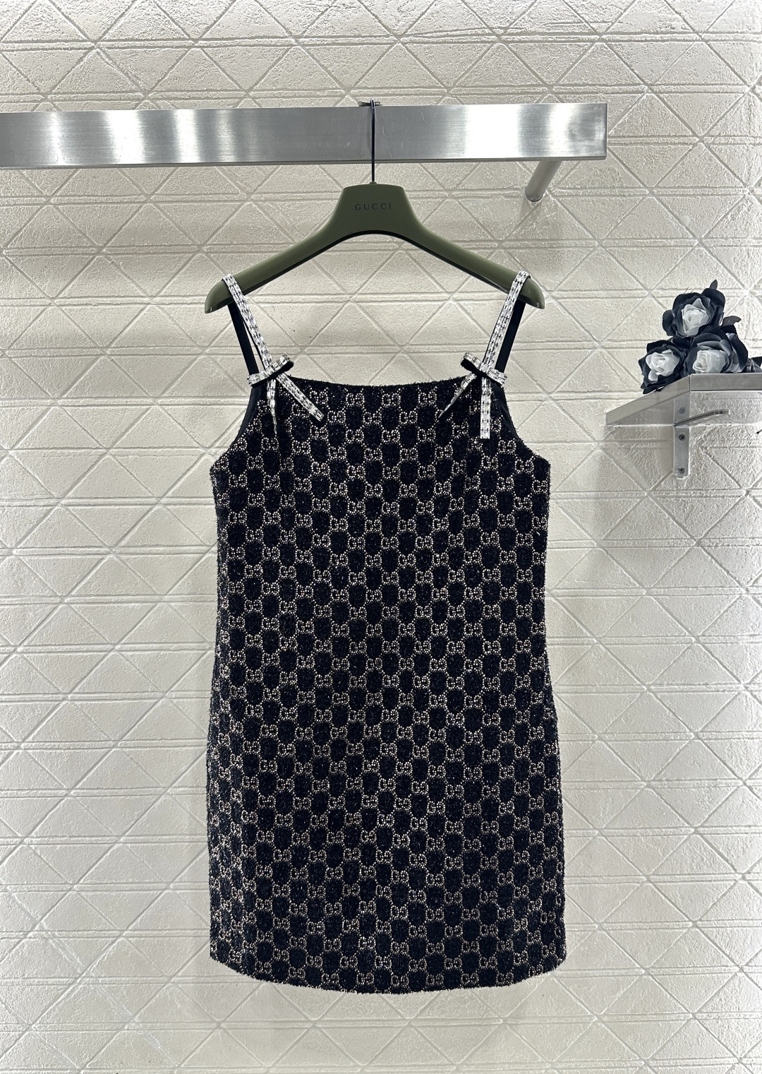 Heavy-duty diamond-stamped five-piece set