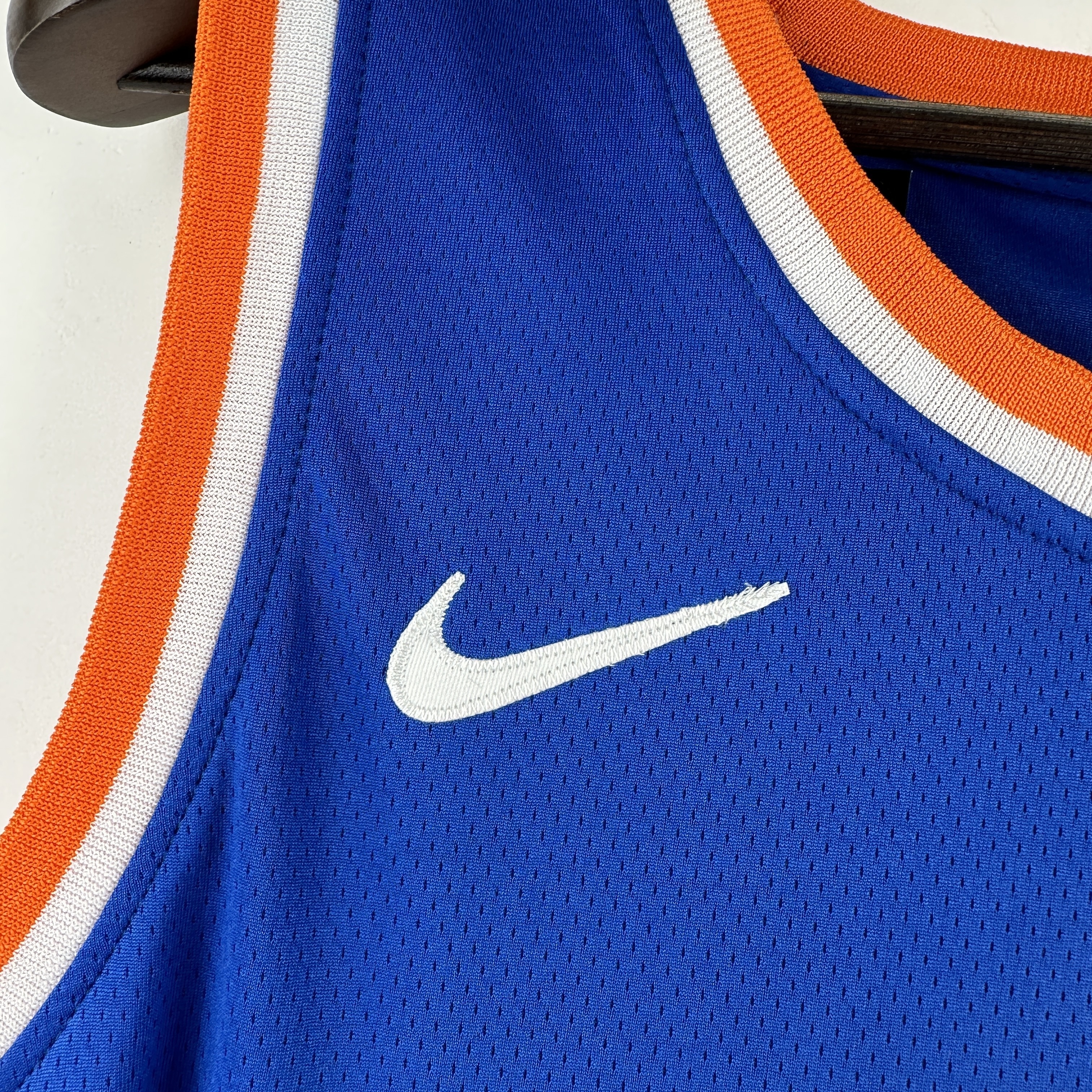Embroidered Knicks Blue No. 32 Towns