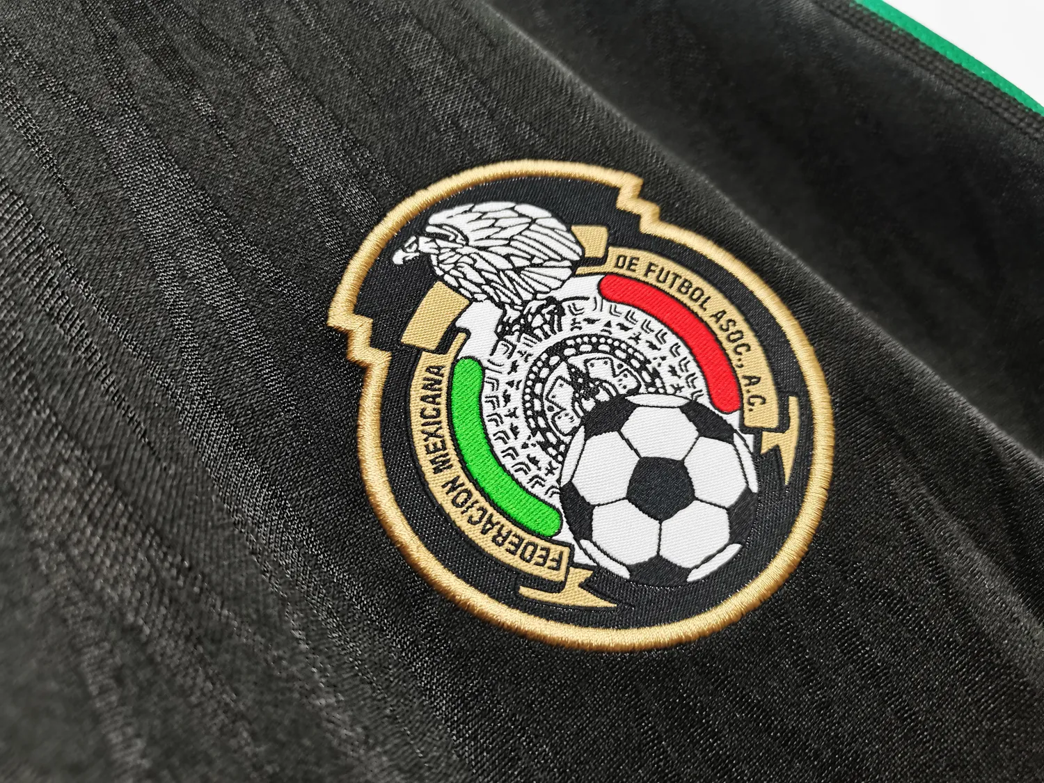 2010 Mexico Away Retro Jersey - Fans Edition