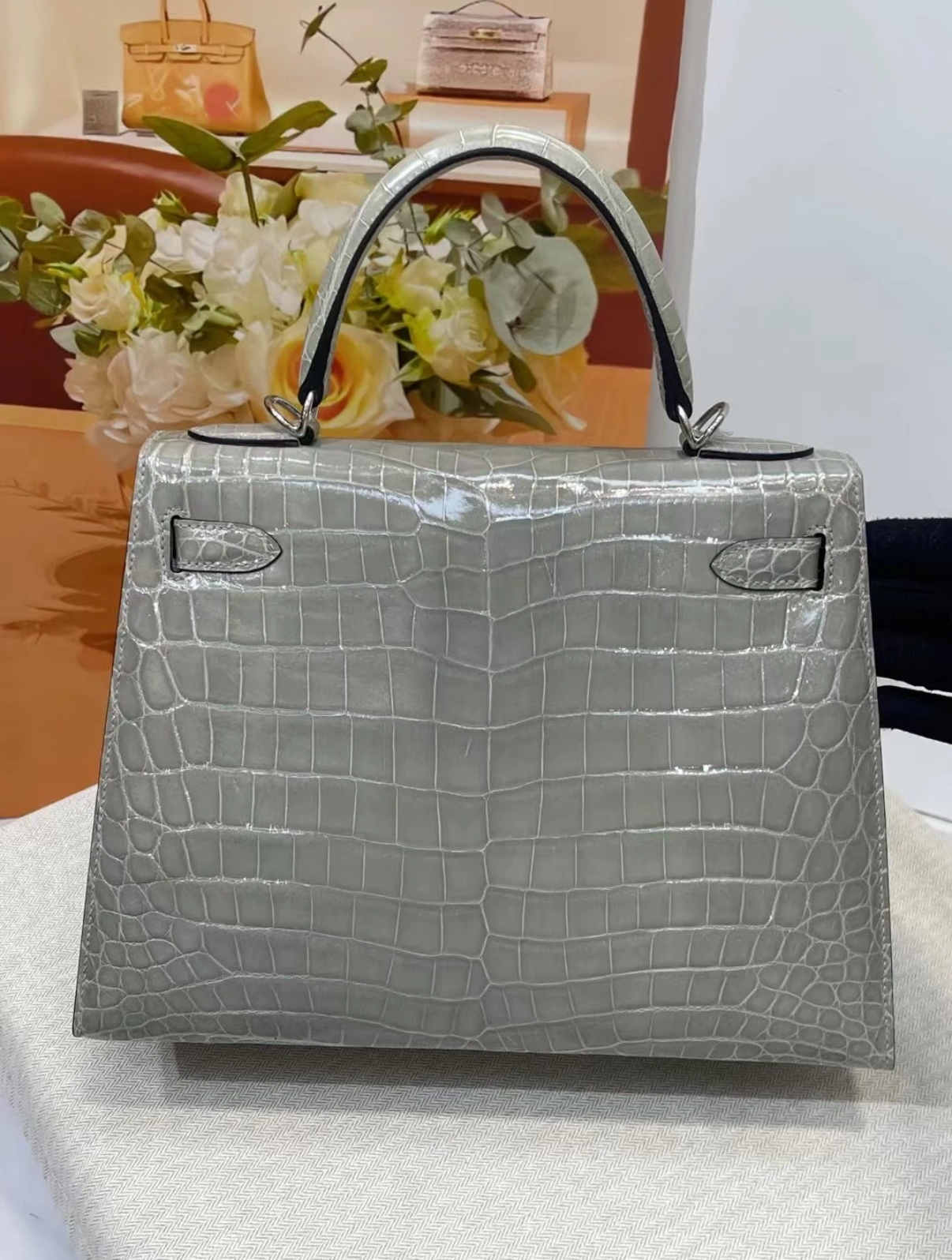 Hermès Kelly 25-28 Glacier Grey Crocodile
