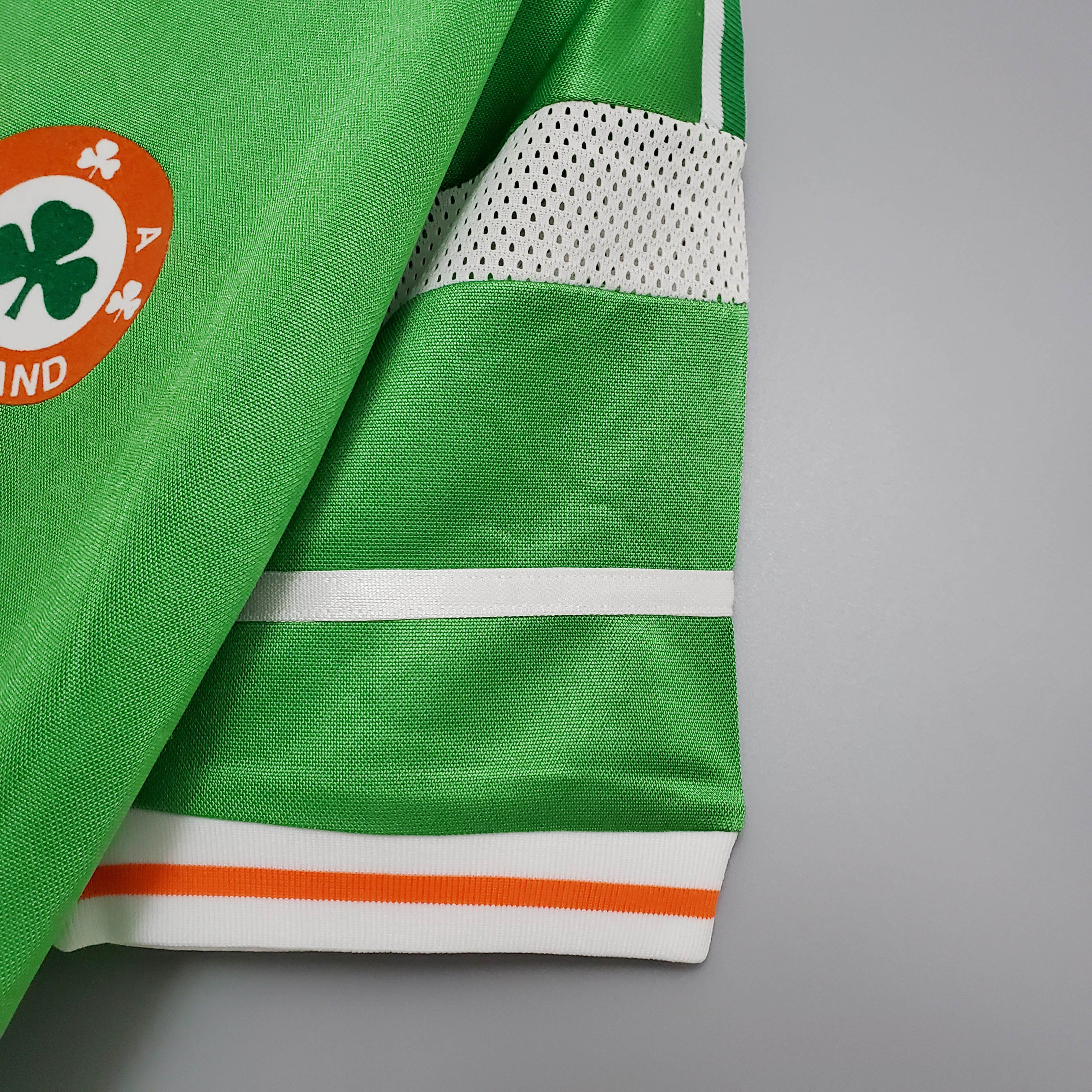1988 Retro Ireland Home Soccer Jersey - Fans Edition