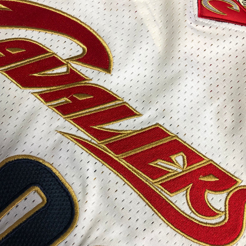 Cleveland Cavaliers LeBron James 23 White MN