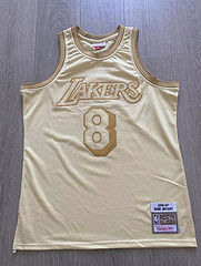 LeBron Bryant Los Angeles Lakers Golden 8 MN