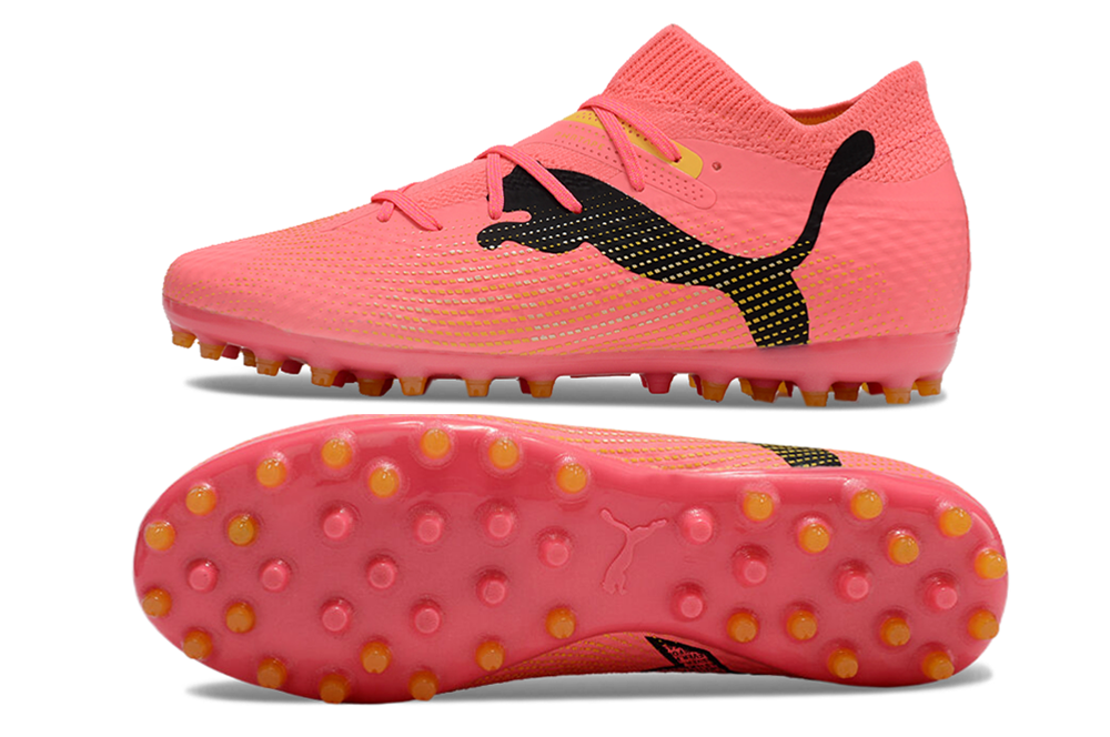 2024 New Mg Studded Football Shoes