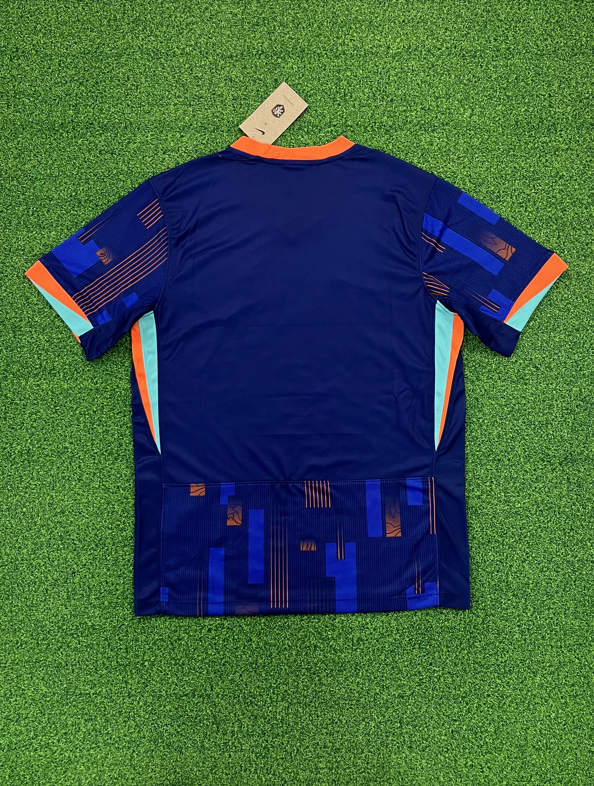 2425  Netherlands away  jersey...Player embroidery version