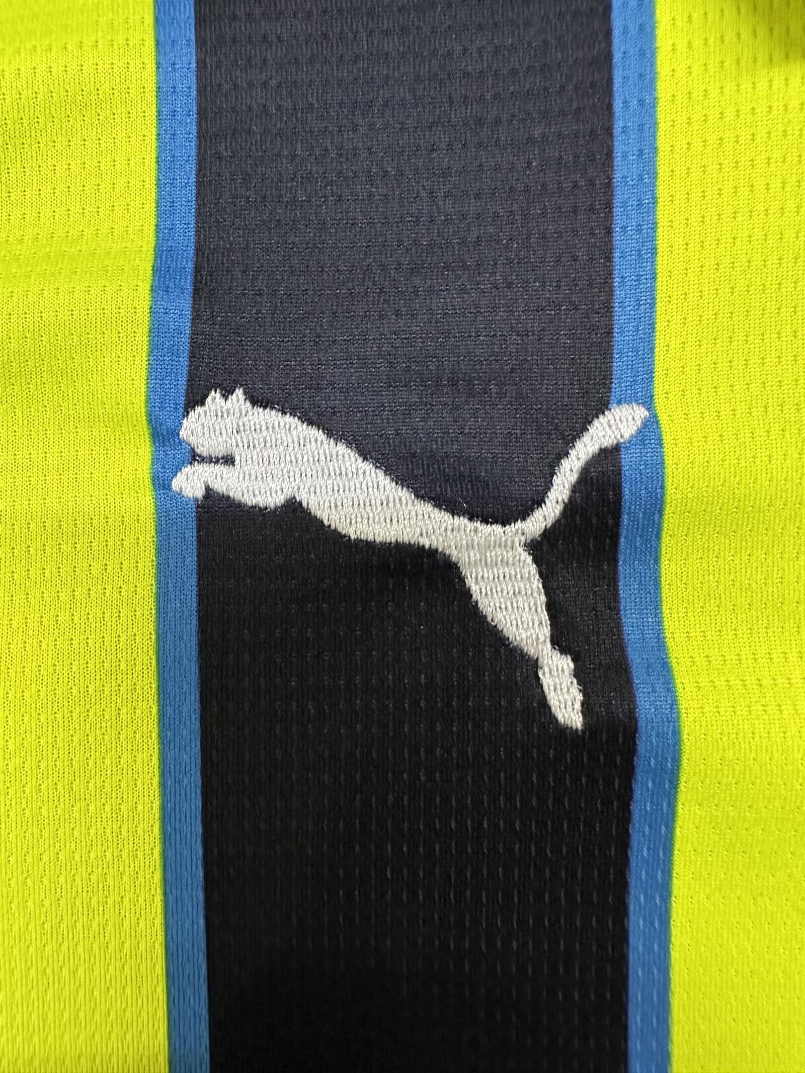 2024/25 Manchester City Away Shirt - Fans Edition