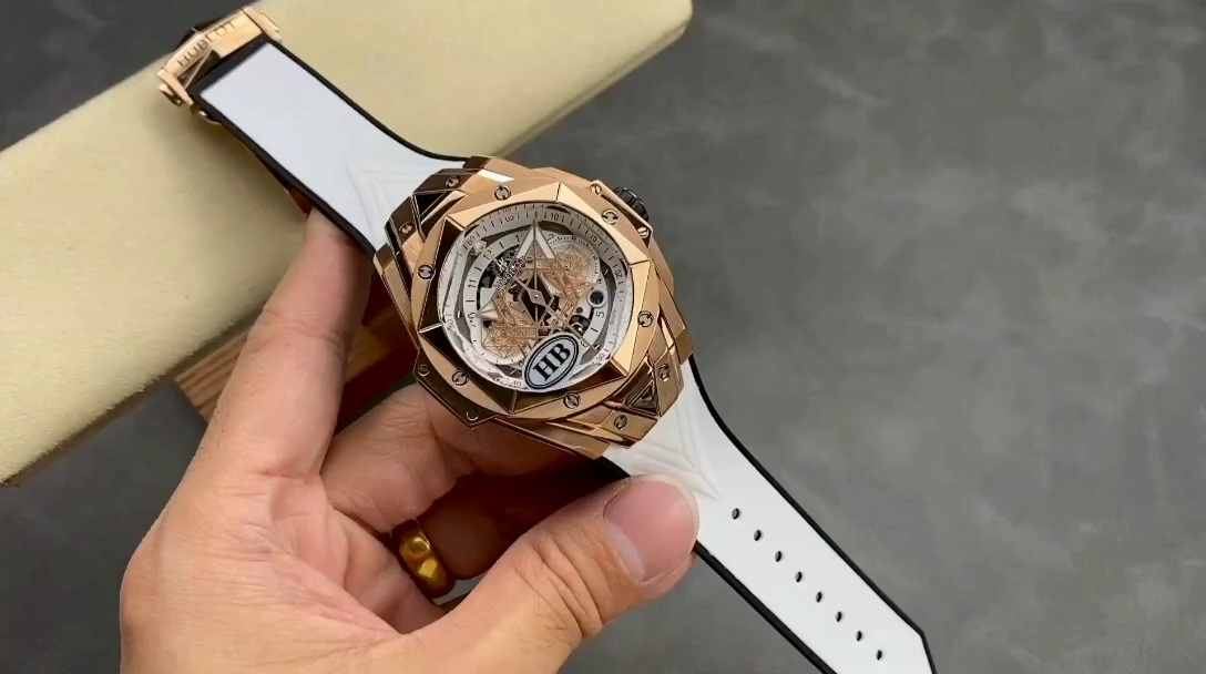 【Super Clone】Hublot Big Bang Titanium 418.OX.2001.RX.MXM20