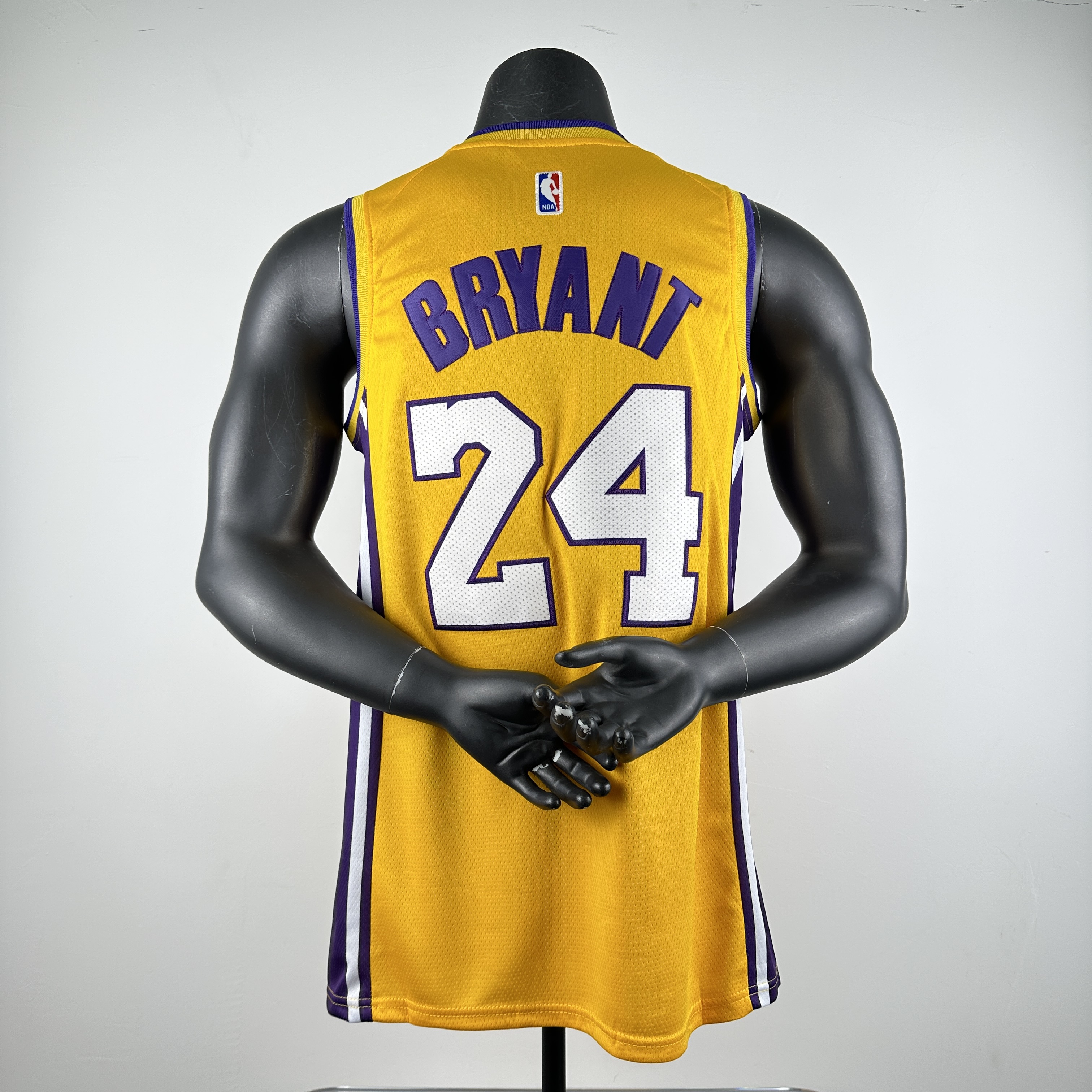 Embroidered Lakers V-neck Yellow No. 24 Kobe