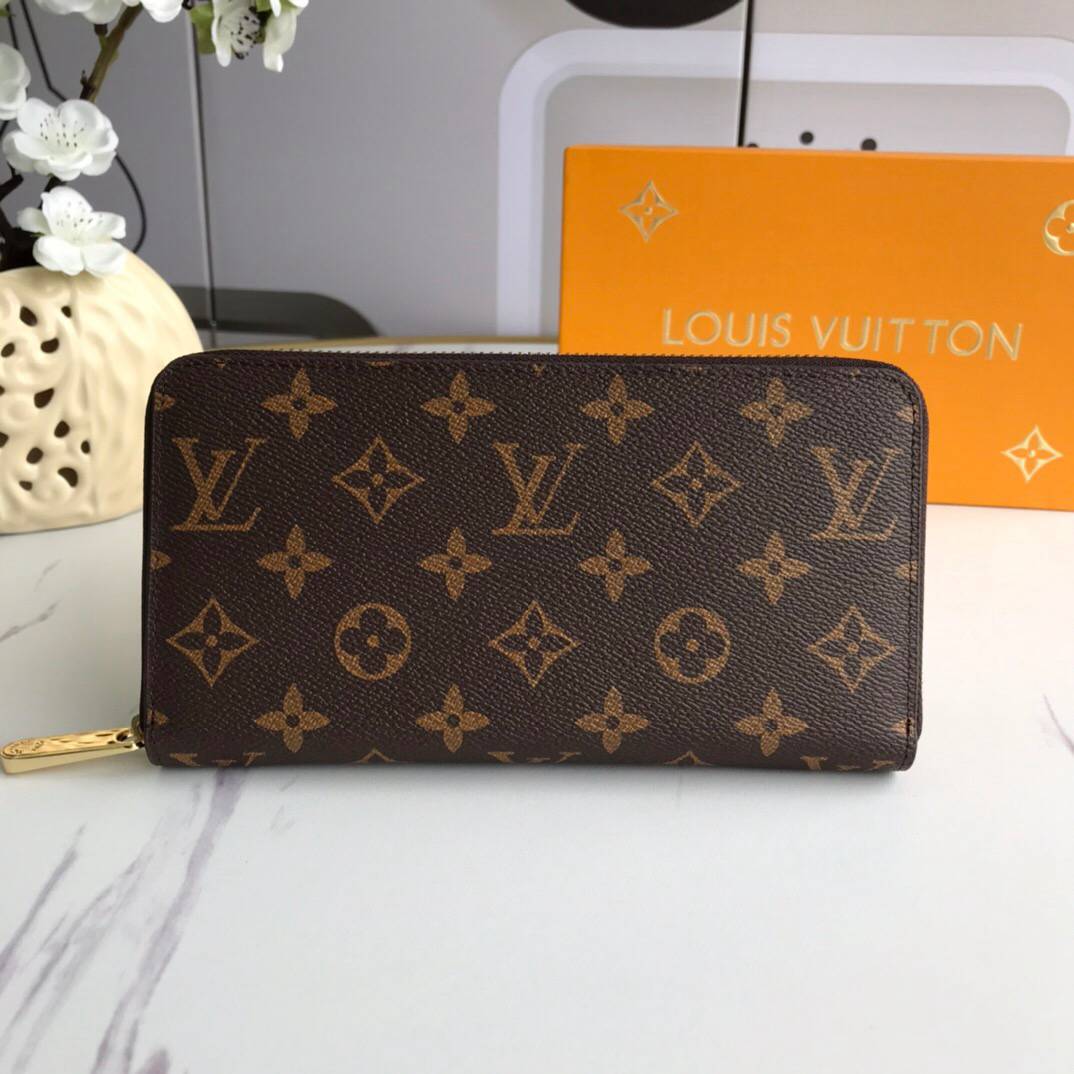 LV Zippy Wallet M61694