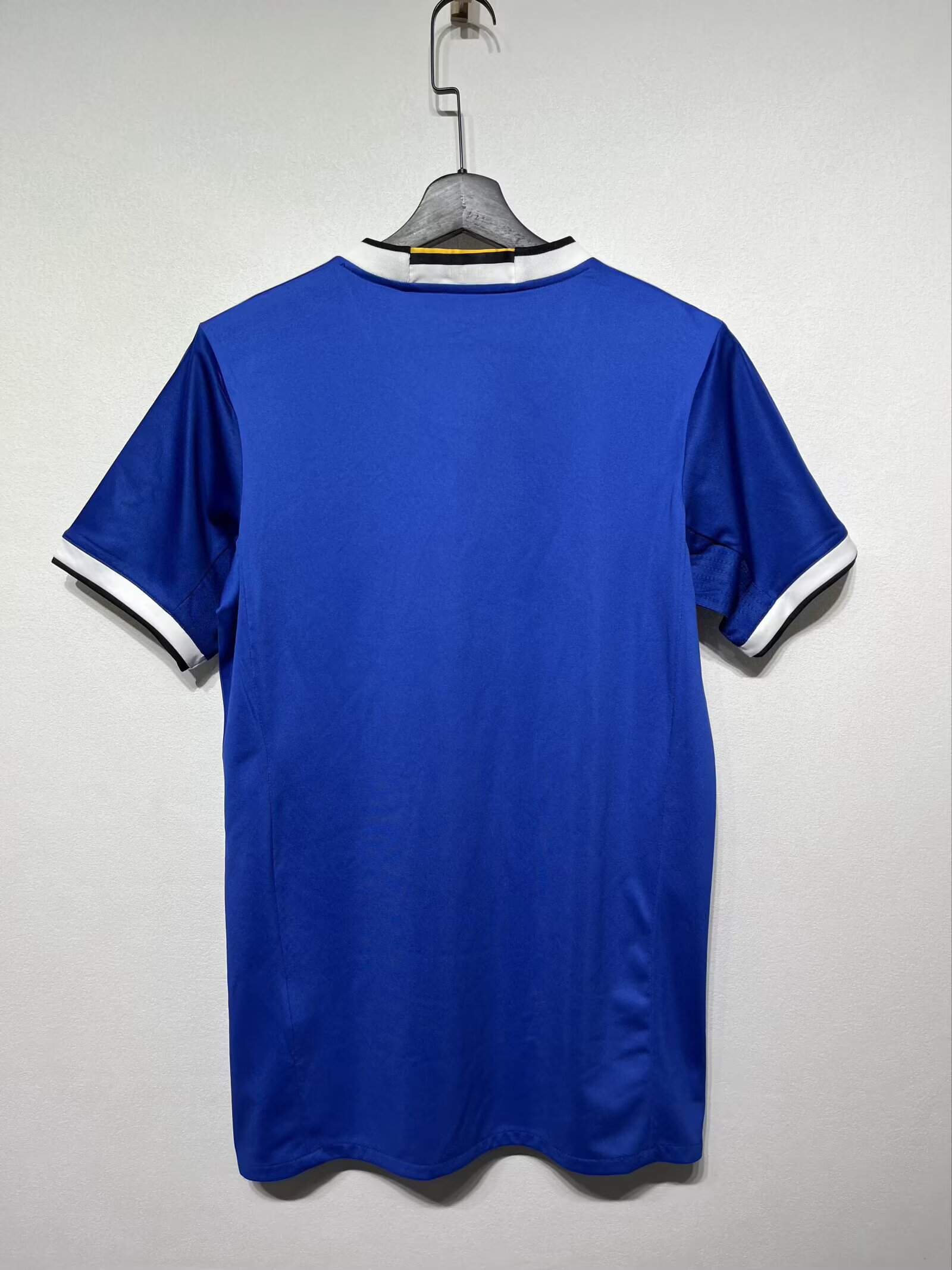 2016-17 Juventus away blue jersey - Fans Edition