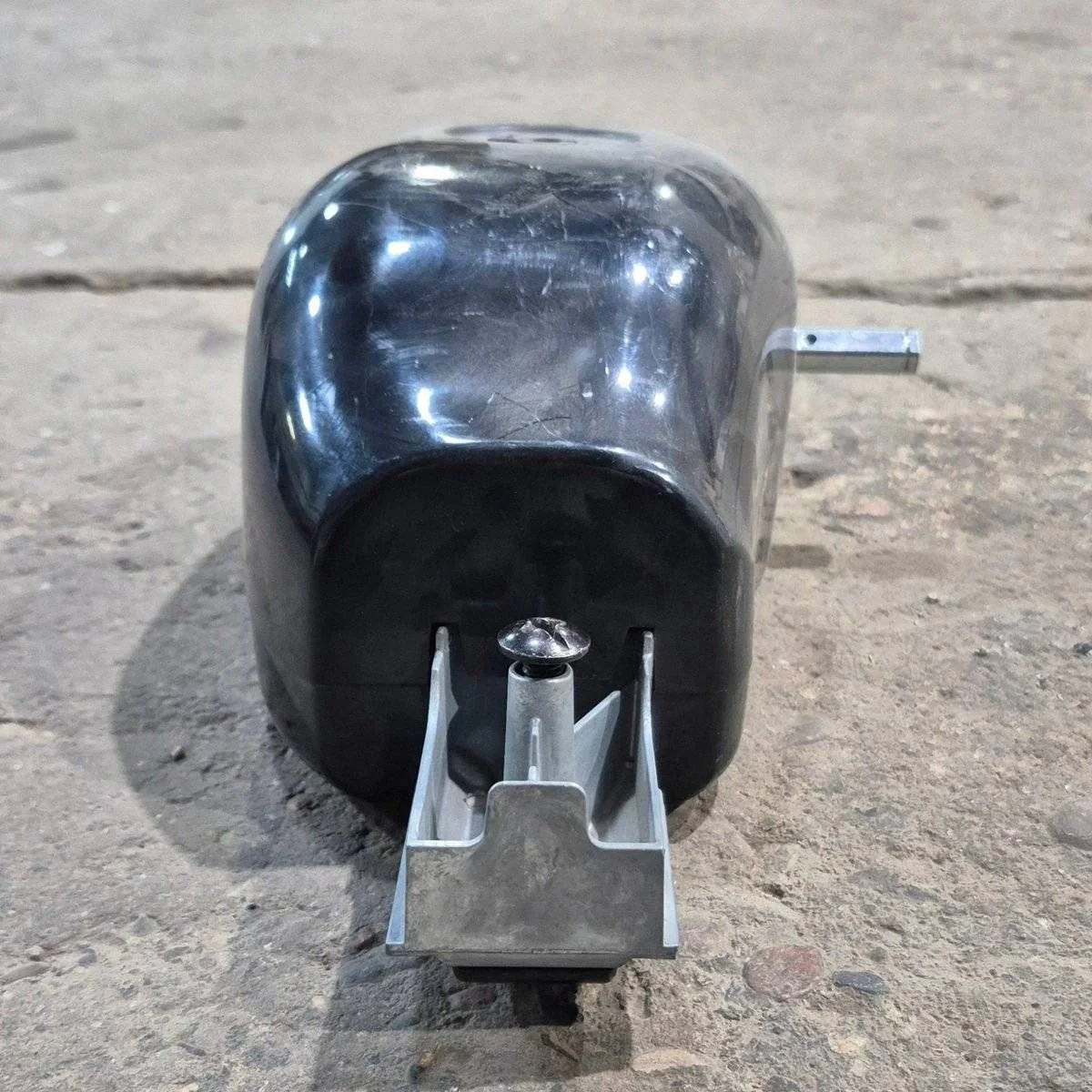 Used Lippert Solera Idler Arm Assembly - 273479