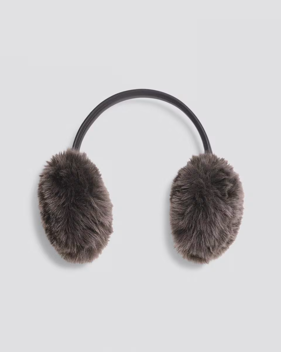 Earmuffs in Faux Fur