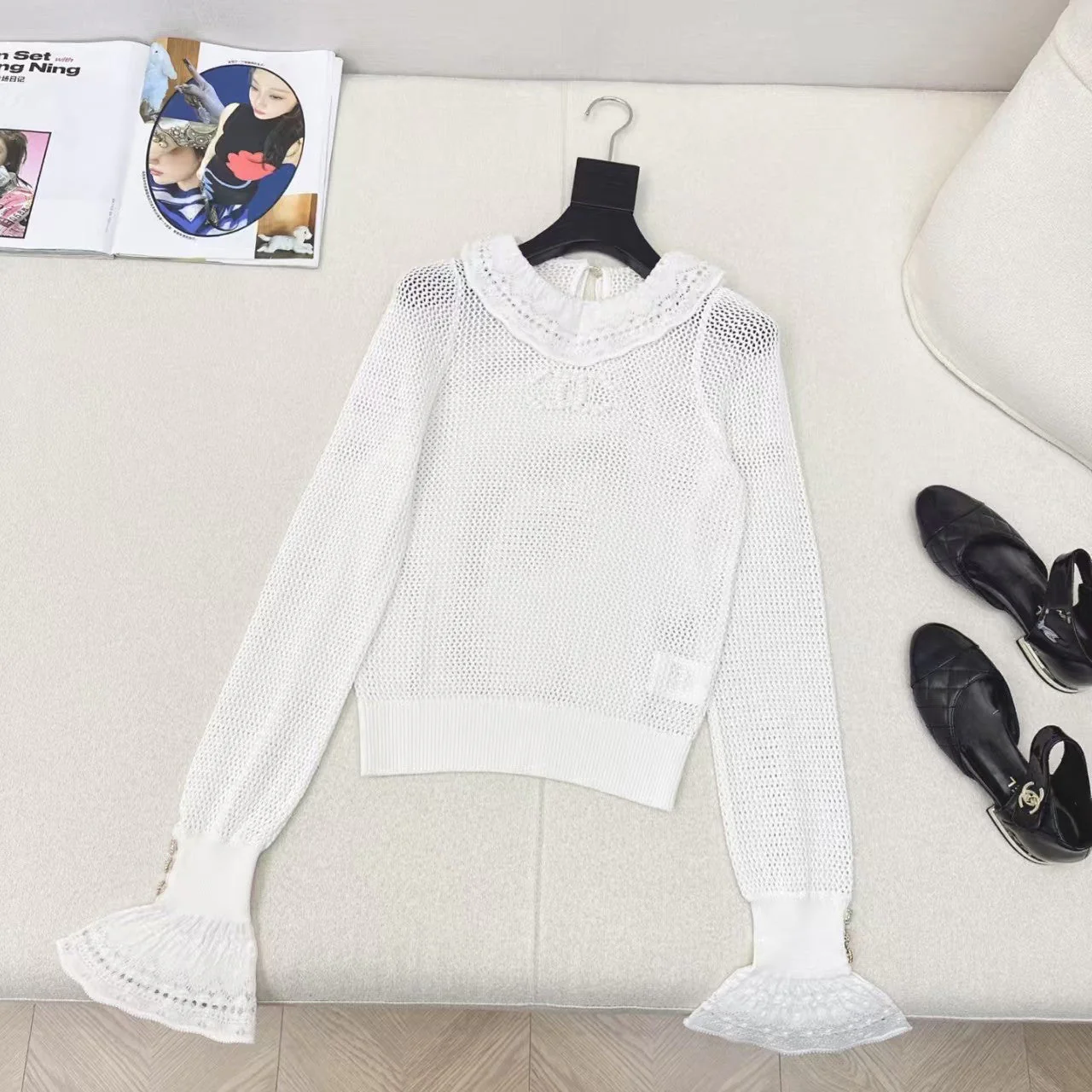 25 Early Spring Ruffle Lace Collar Knit Cardigan