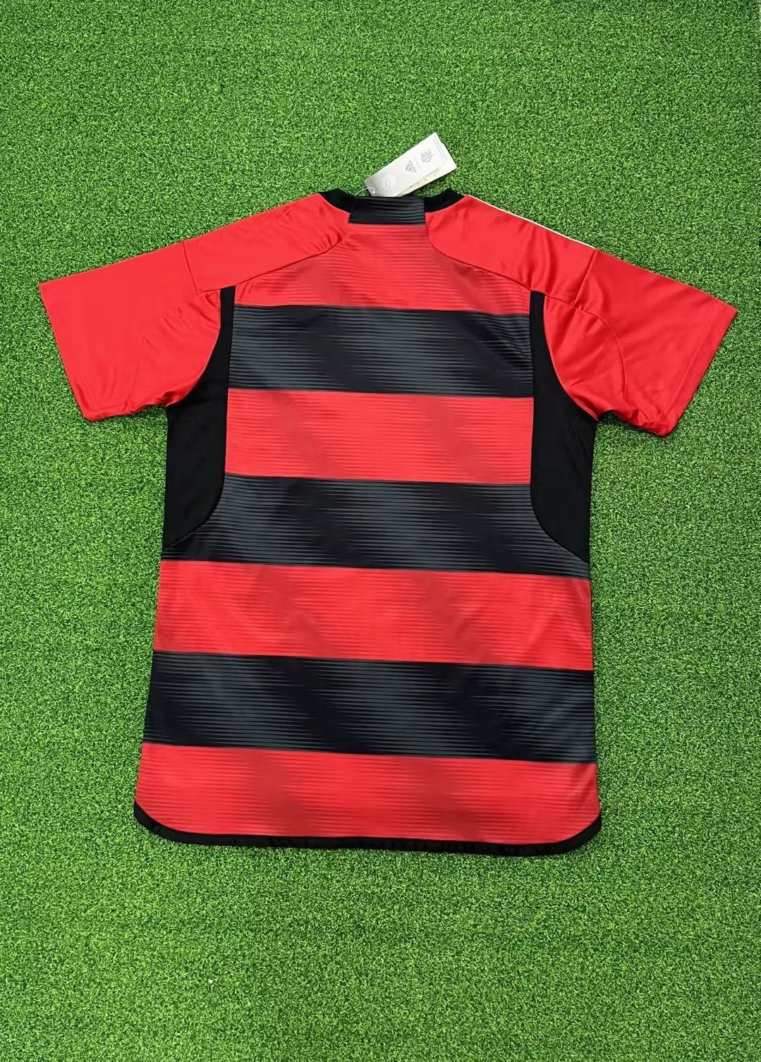 2425  Flamengo home Jersey..Player embroidery version